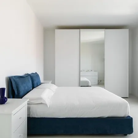 아파트 Belgolfo Attic With Lake View *